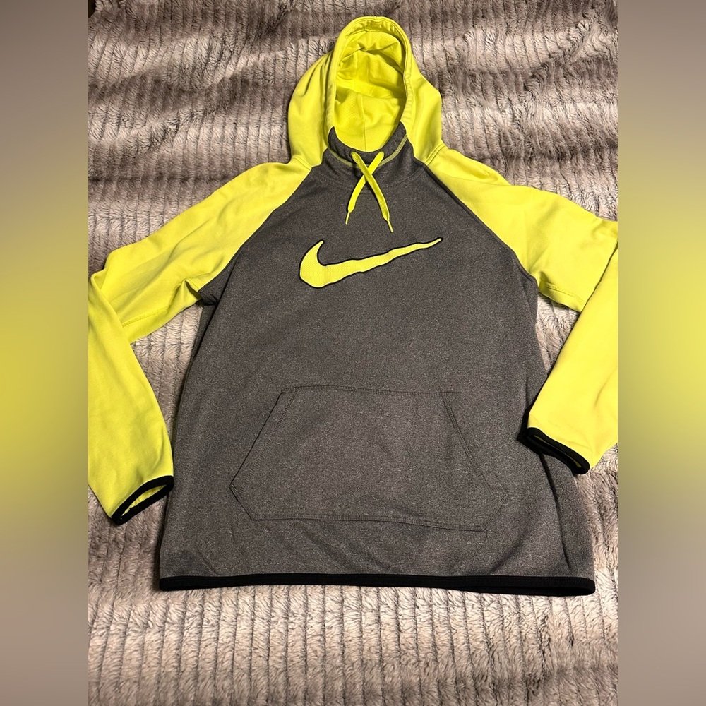 NIKE hoodie women's Med.